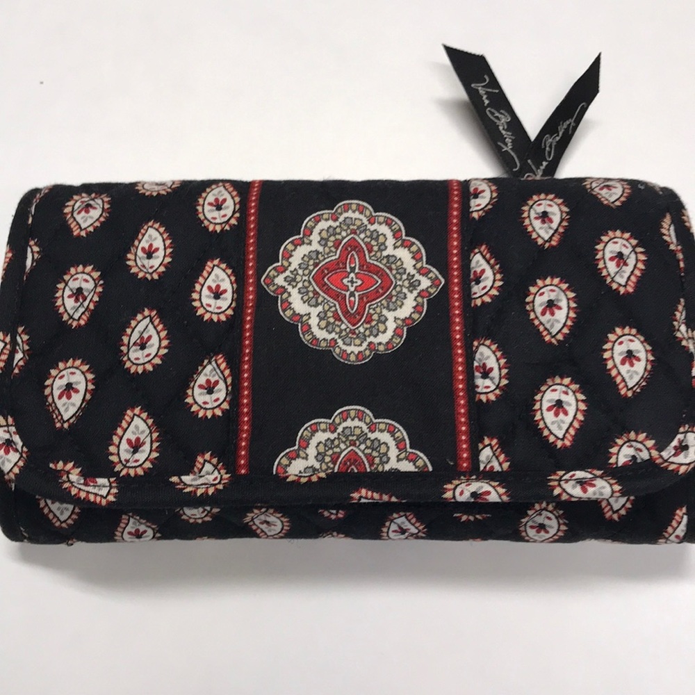 NWOT Vera Bradley Wallet with strap